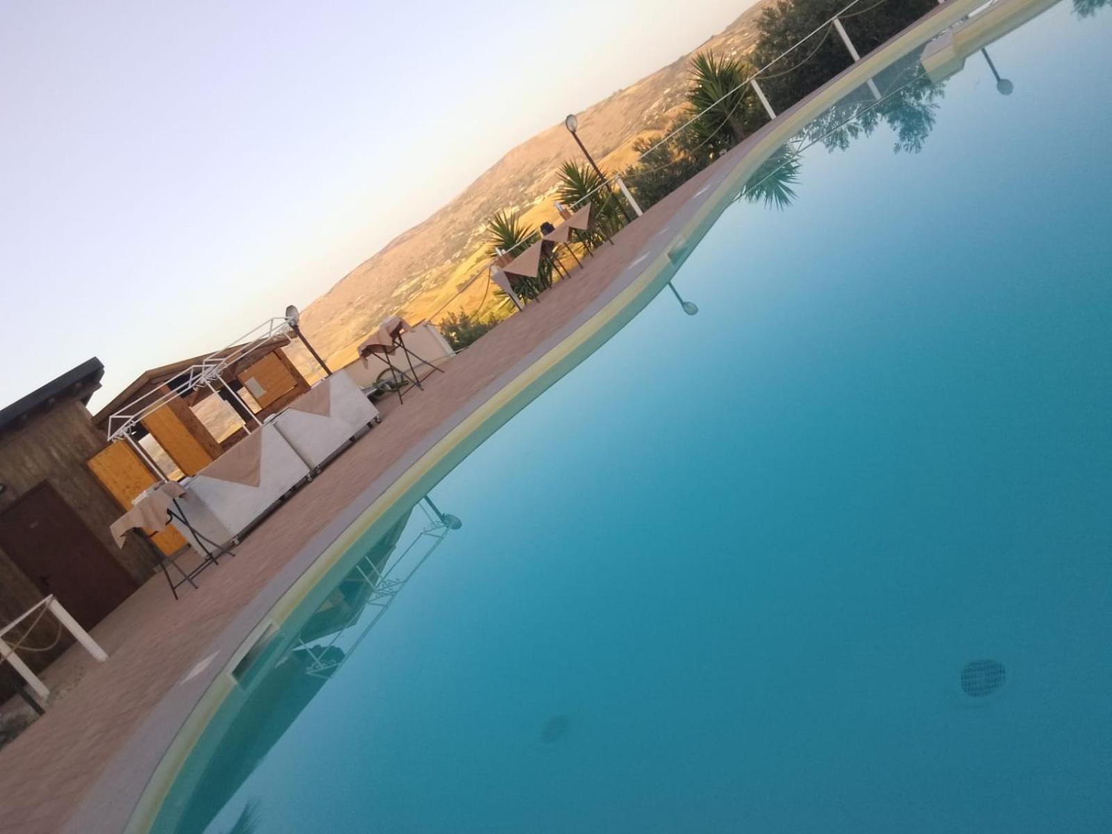 Vila Agriturismo Baglio Del Melograno Aragona Exteriér fotografie